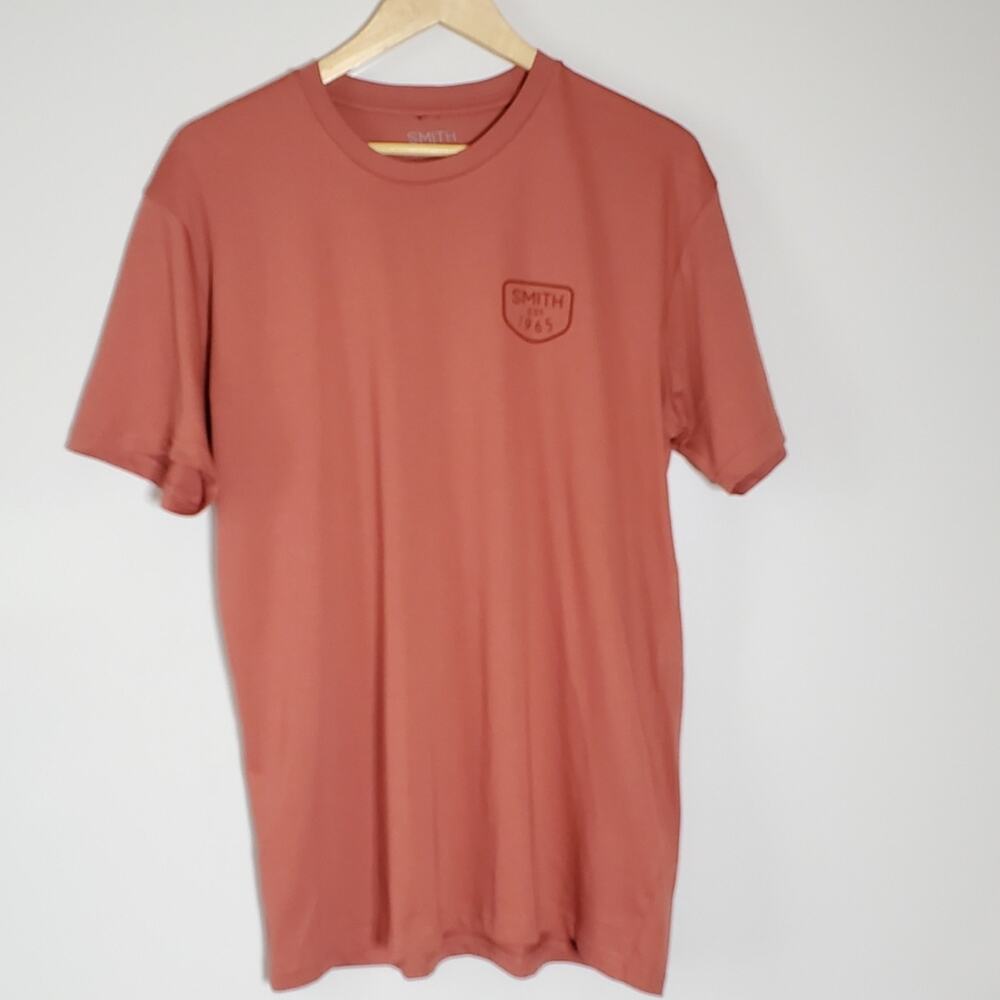 Smith Brand men's Salmon/red Lightweight Casual T-shirt Size Large